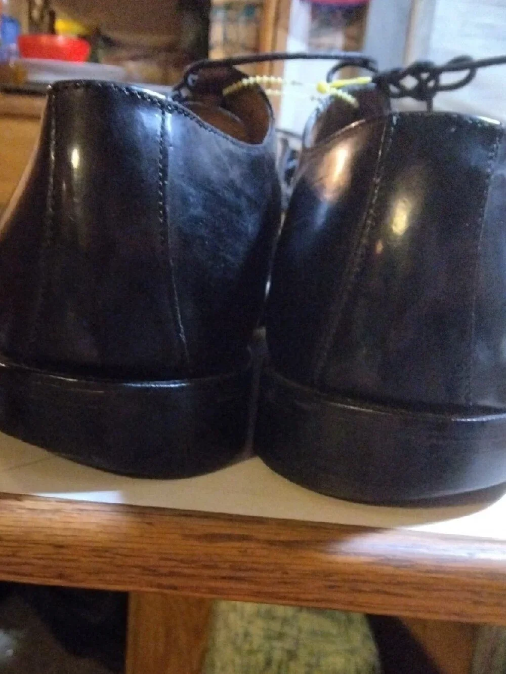 Bostonian Black Leather Lace-Up Cap-Toe Oxfords
